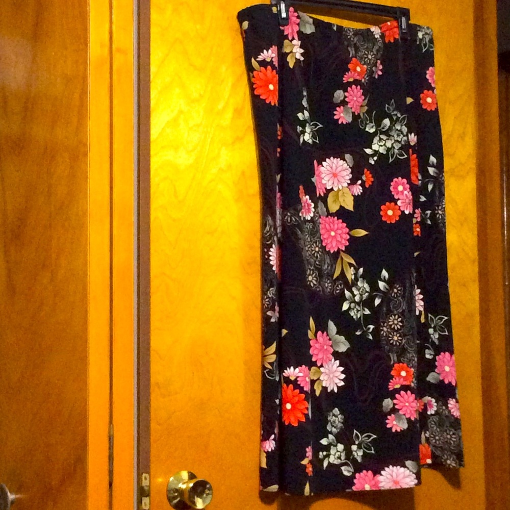 COPY - COPY - Pink flowered Maxi Skirt